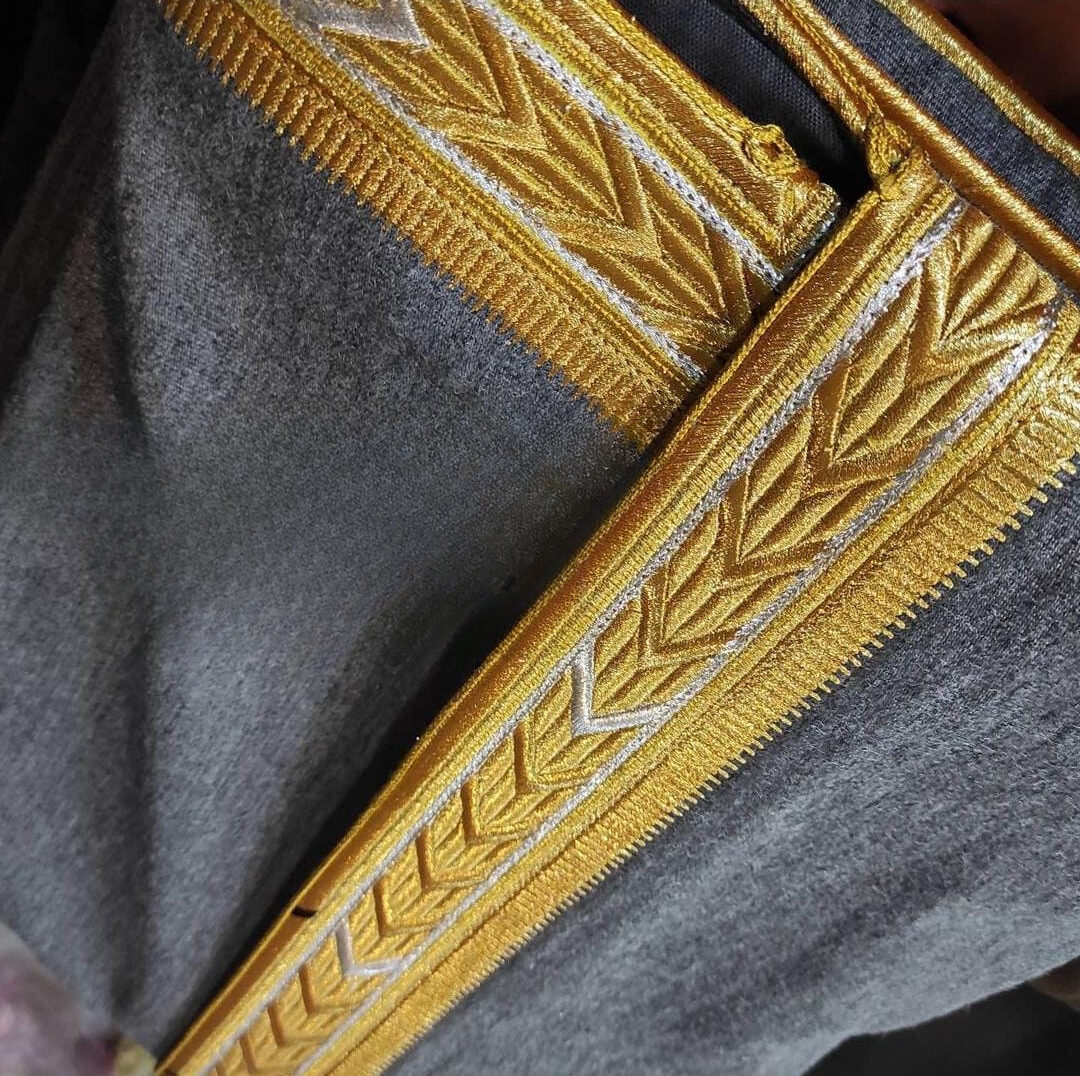 بشت يدوي سبعة سبعة زري سموط فضي